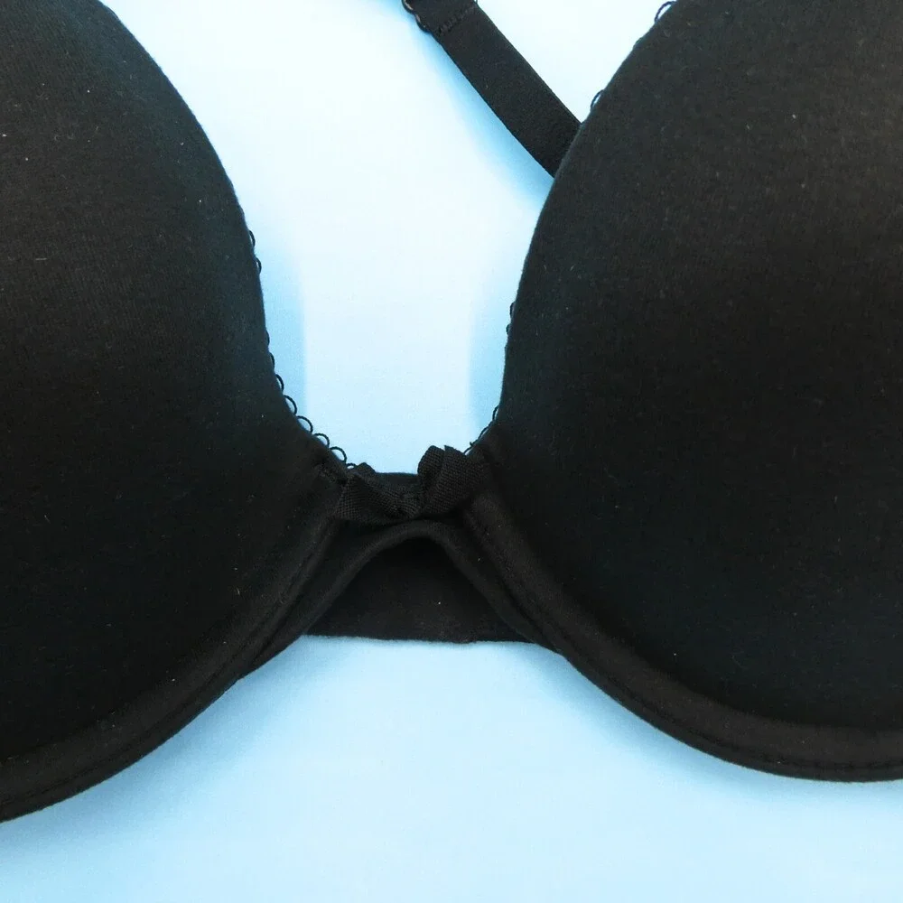 Victorias Secret Bra 32D Fringe Accent Bow Underwired Lined Black‎ 32 D New